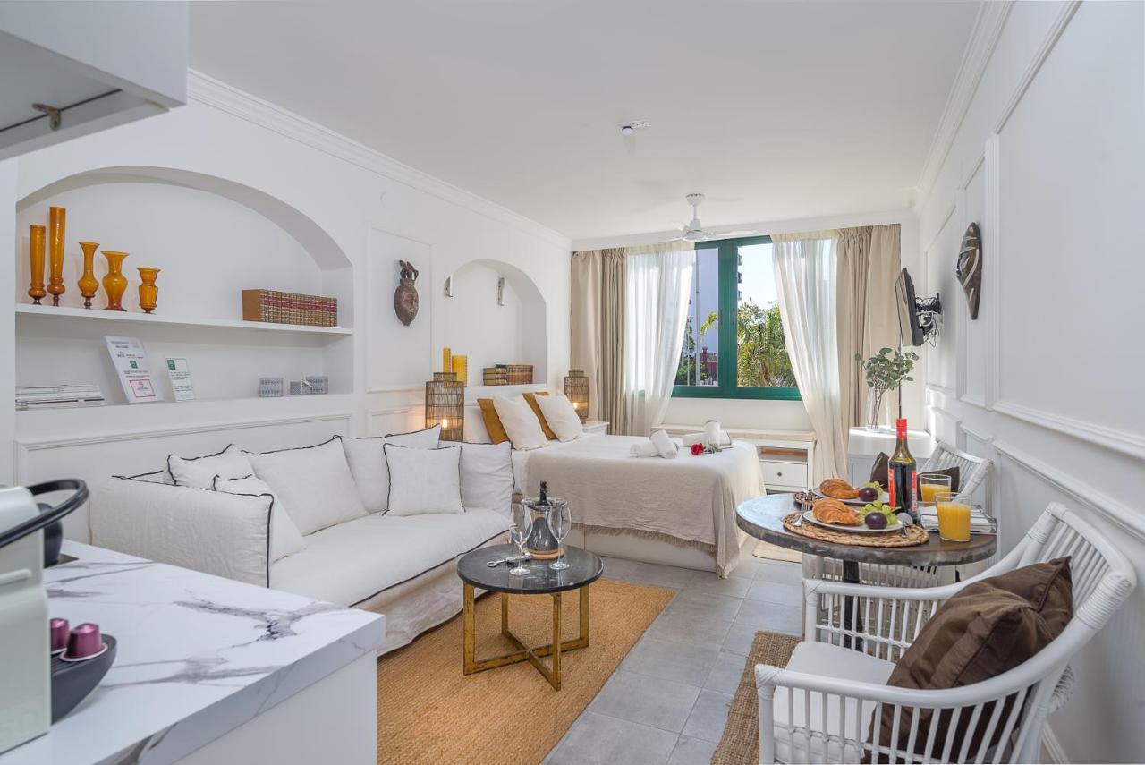 Bianca Chic Studio - Carihuela Beach At 300M Τορρεμολίνος Εξωτερικό φωτογραφία